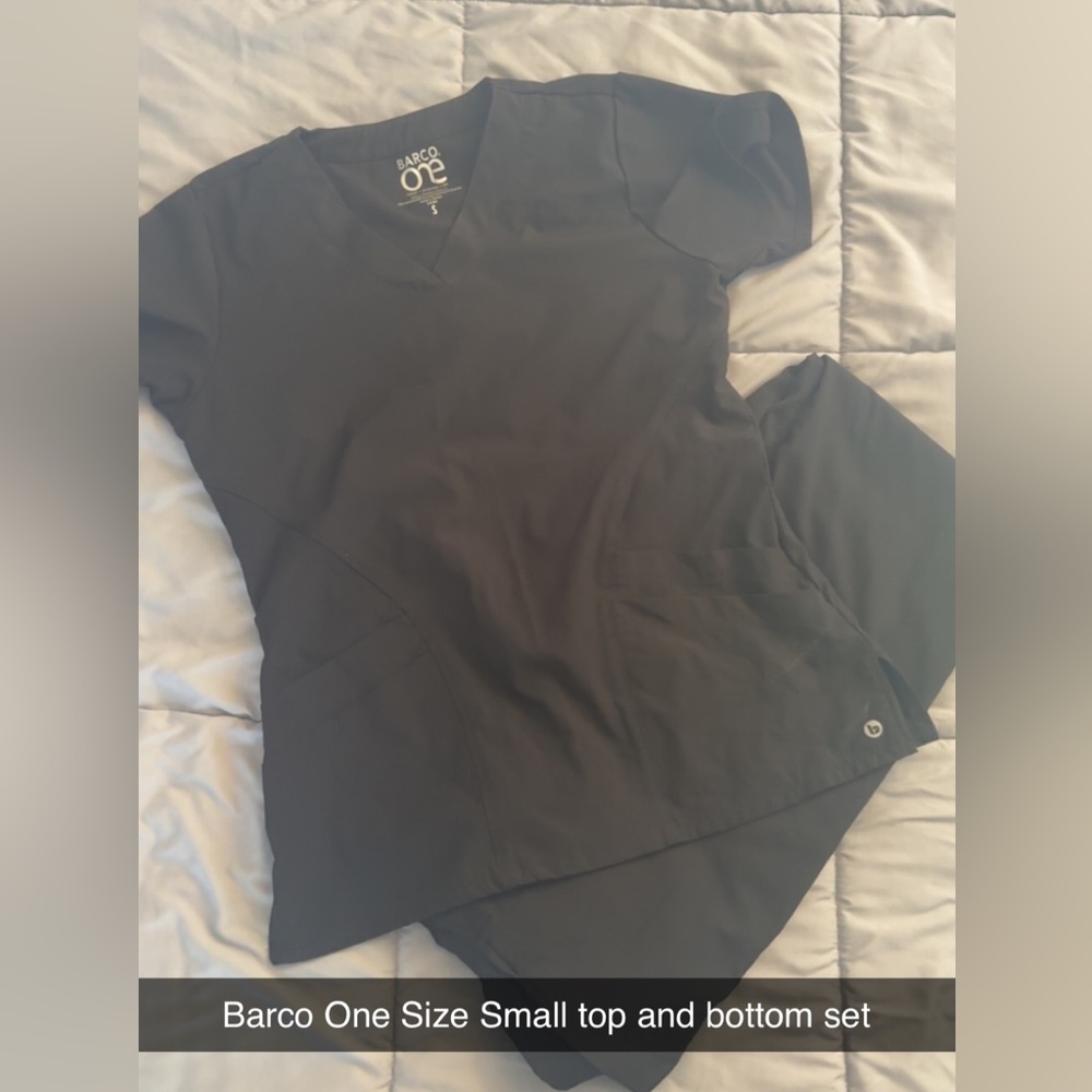 Barco One Scrub Set